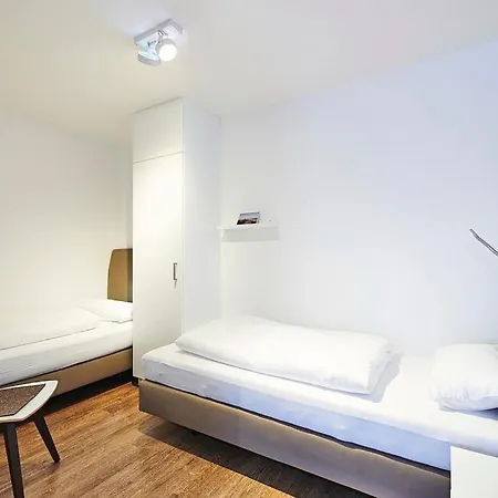 Deichhaeuser Anna Kueste Deichhaeuser Anna Kueste 3-31 *